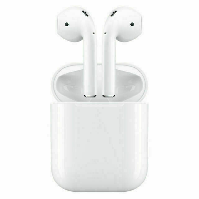 Apple AirPods (1st Generation)